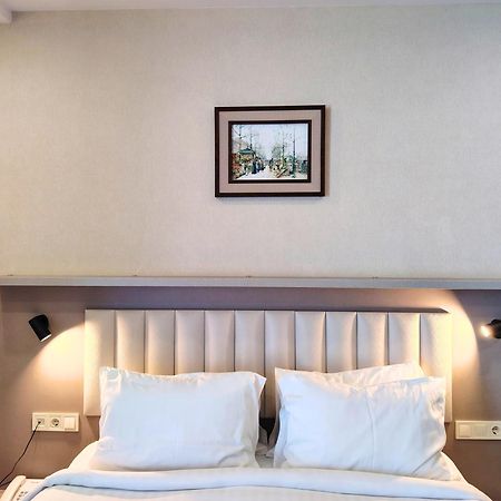 Aphrodite Apartments Batumi Exterior photo